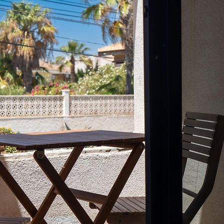 Breathtaking Apartment Torrevieja Exteriör bild